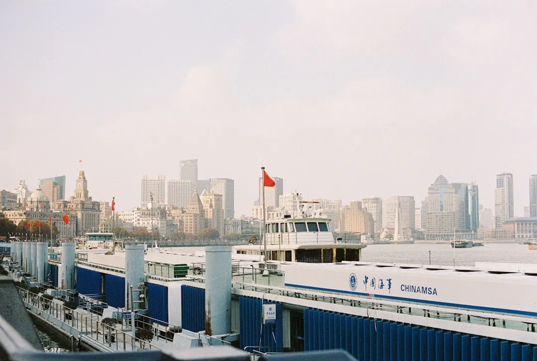 2025年门店硬件设备趋势：智能收银机与扫码设备的应用升级